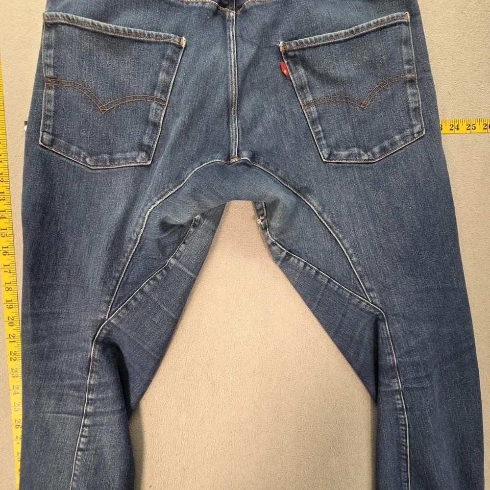 Levis important sizing